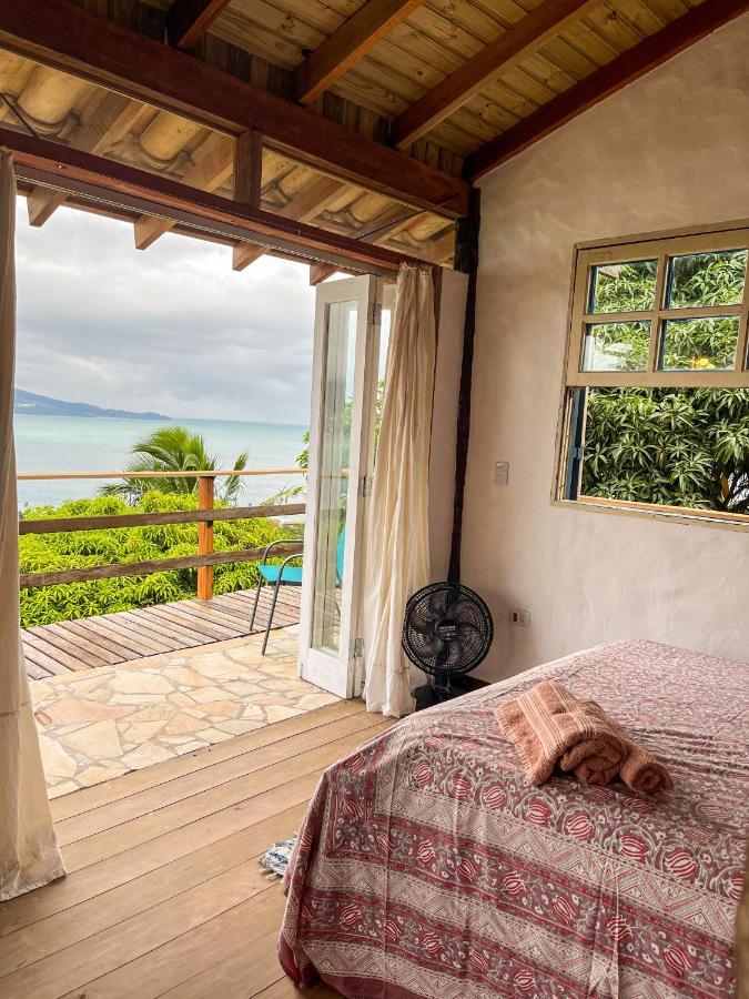 Chale Com Vista Para O Mar Ilhabela Exterior foto